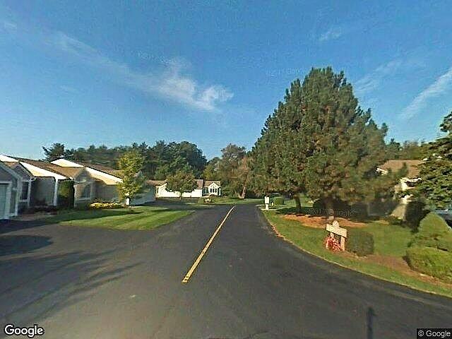 Appletree Condominium photo 5