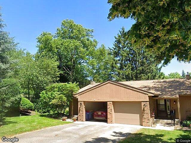 Beckwith Hills Condominium photo 4